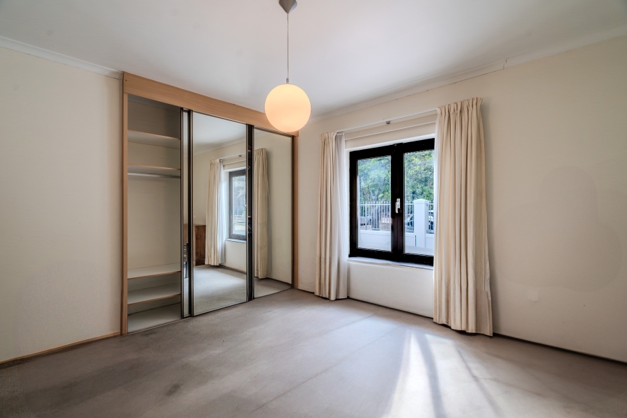 4 Bedroom Property for Sale in Dennendal Western Cape